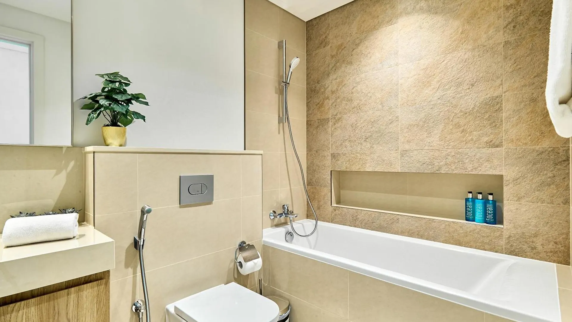 Bnbmehomes - Downtown Views II Dubai